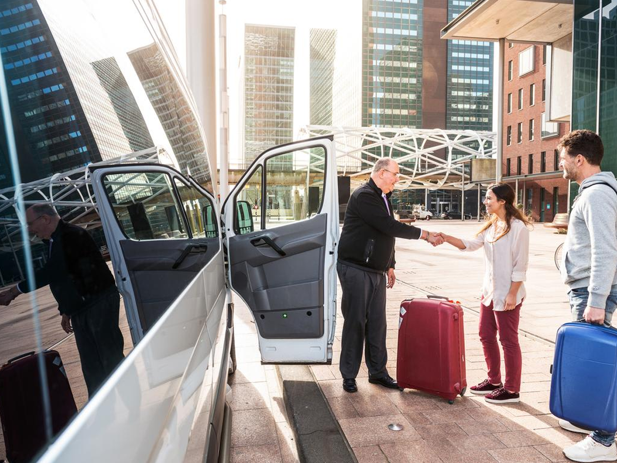 5 Star Hotel Travel Desks